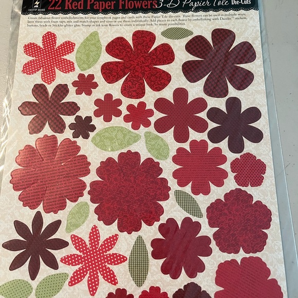 Red and Green Arts & Crafts Office Decor - Picture 2 of 2